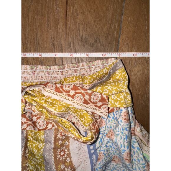 BlueVelvet Women’s Pants Boho Patchwork Wide Leg Ruffle Tie Waist Size Small - Picture 4 of 5